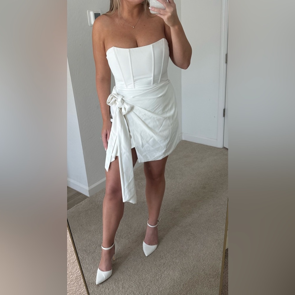 Lovers + Friends Avani White Mini Dress